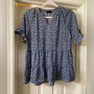 Super cute boutique top